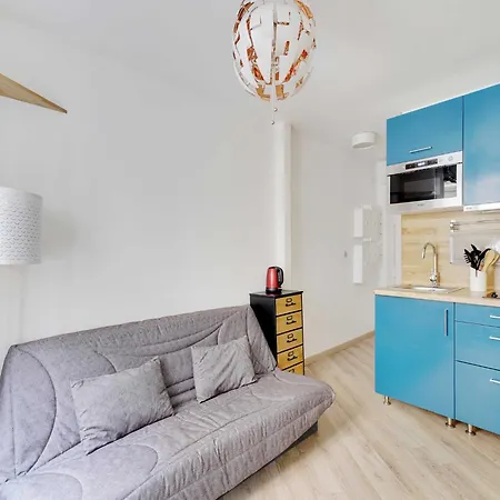 Air-conditioned Aprt 1bdr 3p - Republique Holiday home *