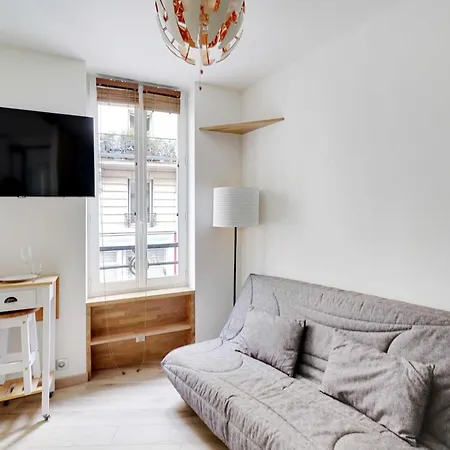 Holiday home Air-conditioned Aprt 1bdr 3p - Republique Paris